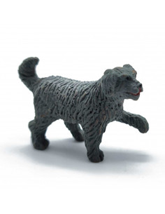 Tradineur - Figura de perro de color gris para belén - Fabricado en plástico - Figura decorativa divertida para nacimiento, navi